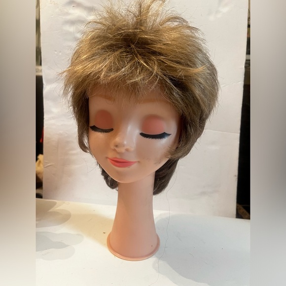 Paula Young Wig Style A3015 Harlow SF 12/28 Honey Average - Picture 1 of 7